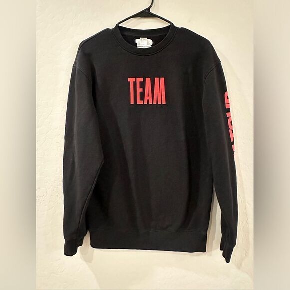 2017 TEAM Justin Bieber Stadium Tour World Tour Pullover Sweatshirt Small - Picture 1 of 7